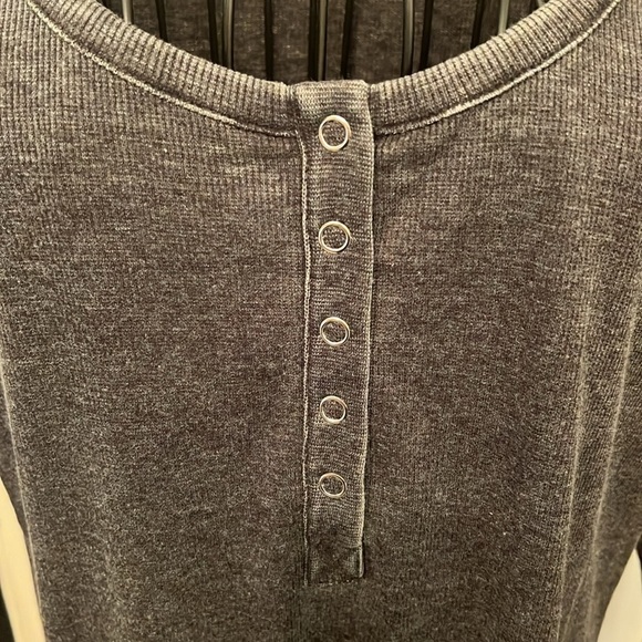 Ultra Flirt Henley Woman's Knit Shirt-Size L - Picture 3 of 7